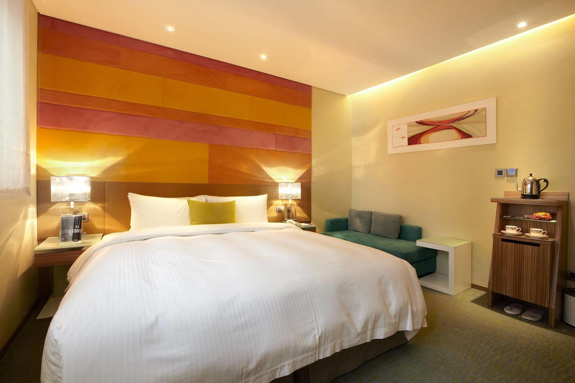 Beauty Hotels - Beautique Hotel Taipei Exterior photo