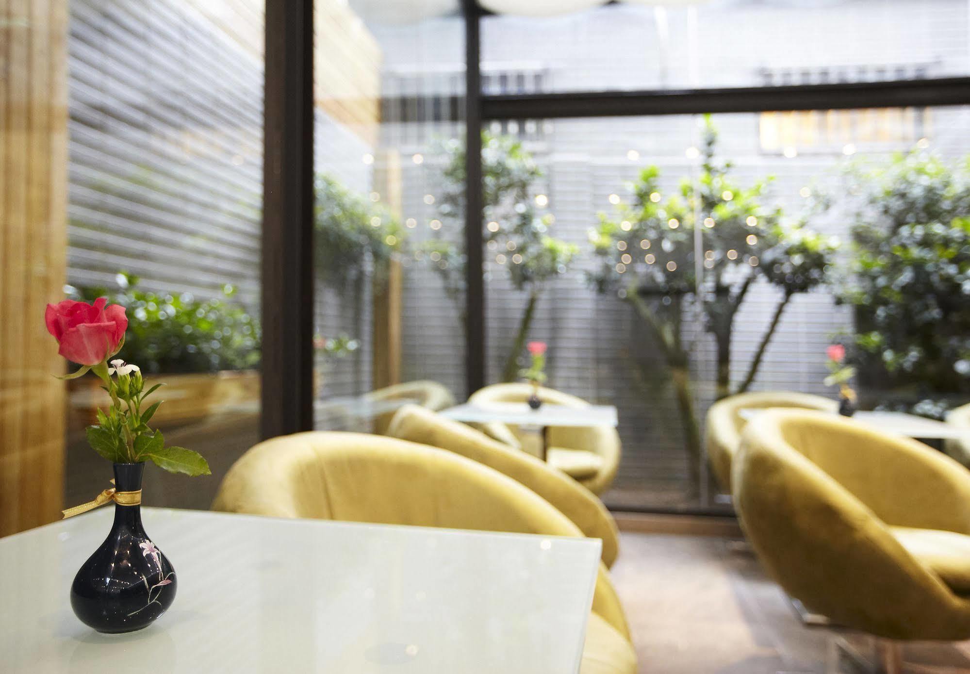 Beauty Hotels - Beautique Hotel Taipei Exterior photo