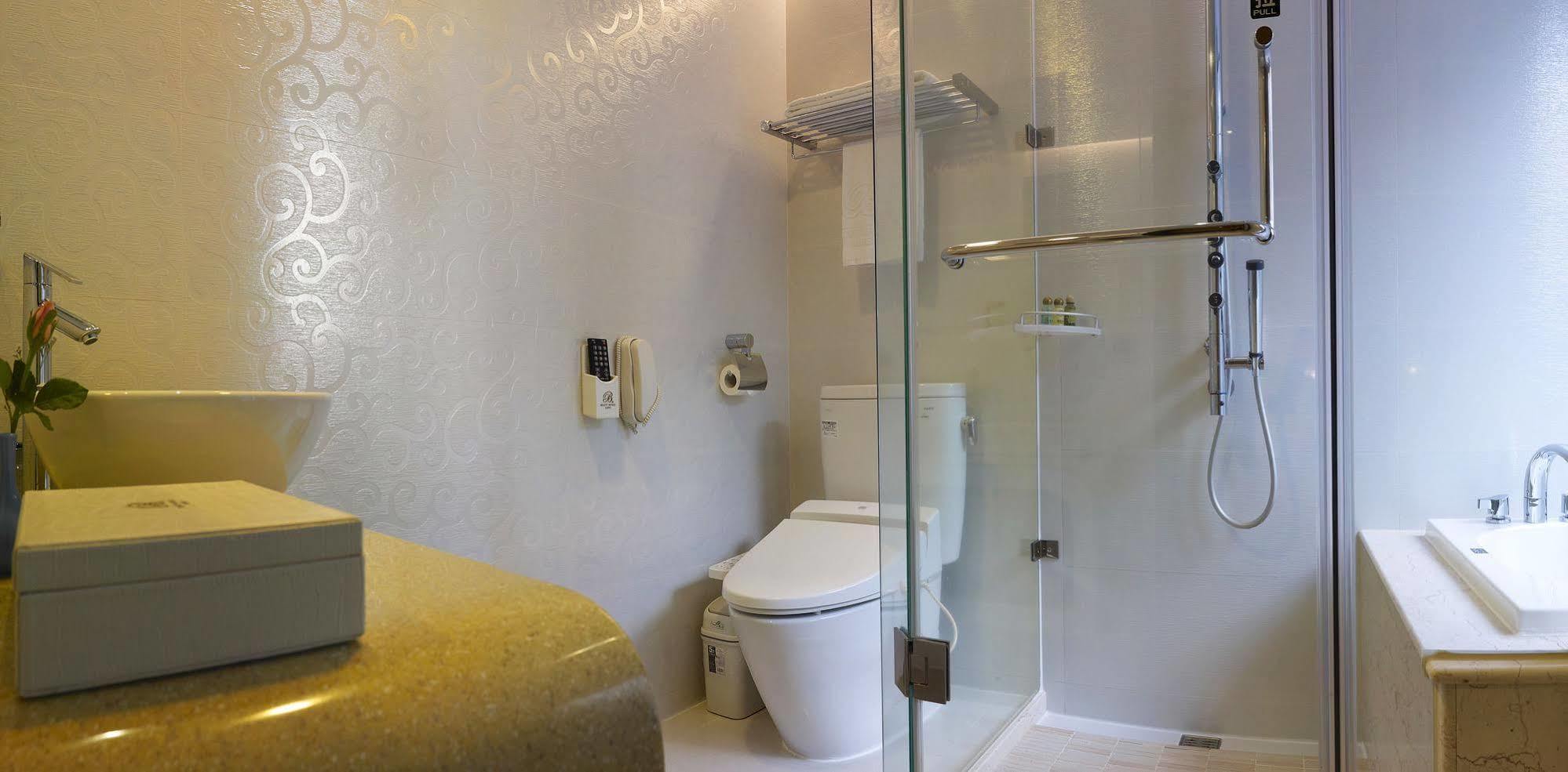 Beauty Hotels - Beautique Hotel Taipei Exterior photo